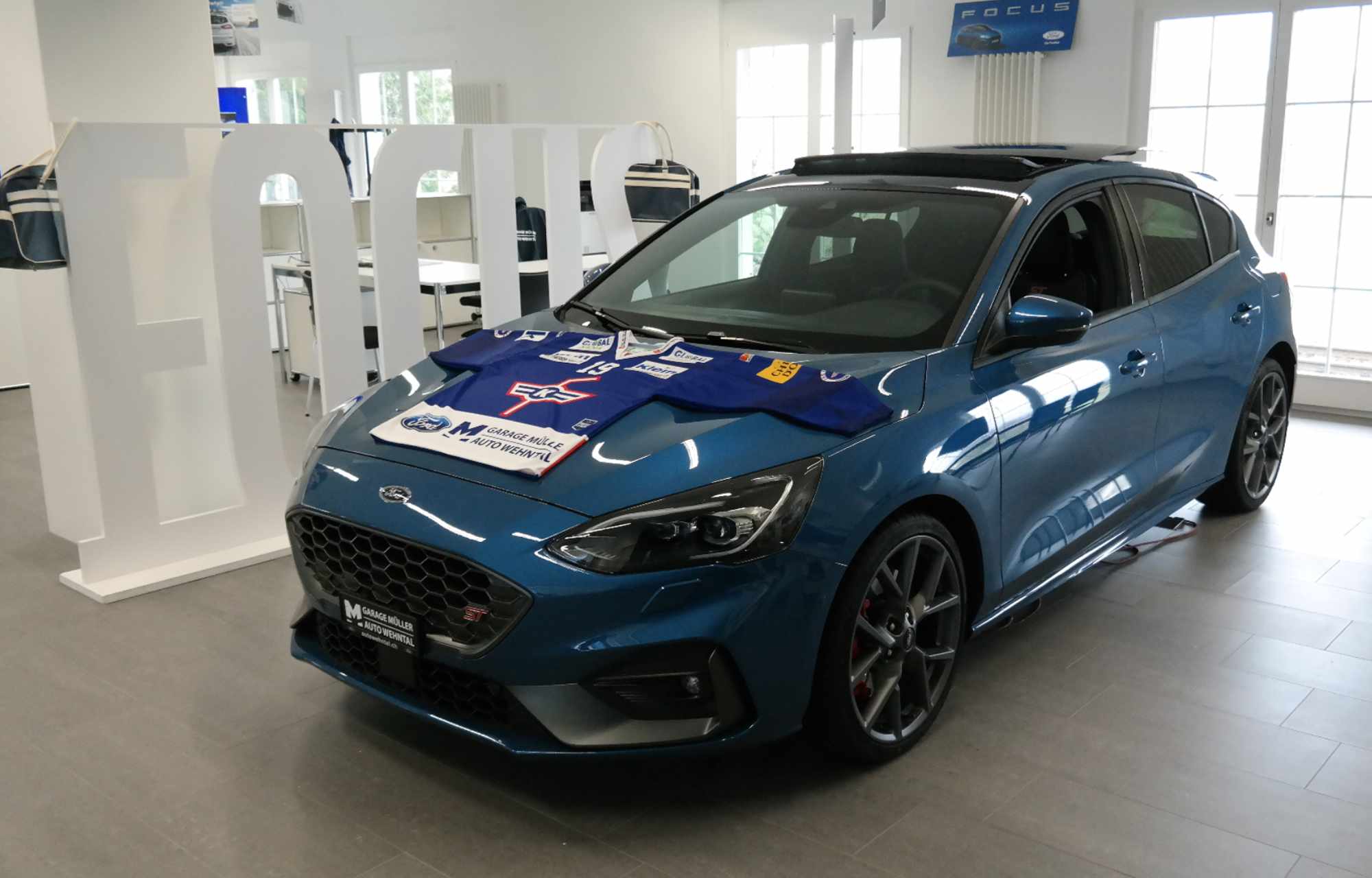 Ford Focus ST EHC Kloten Edition - F. + Ch. Müller AG Sünikon
